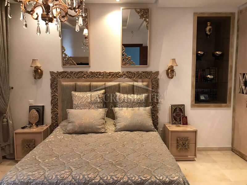 Villa S+4 aux Jardins De Carthage